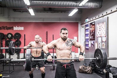 Peter Blha harjoittelee crossfit